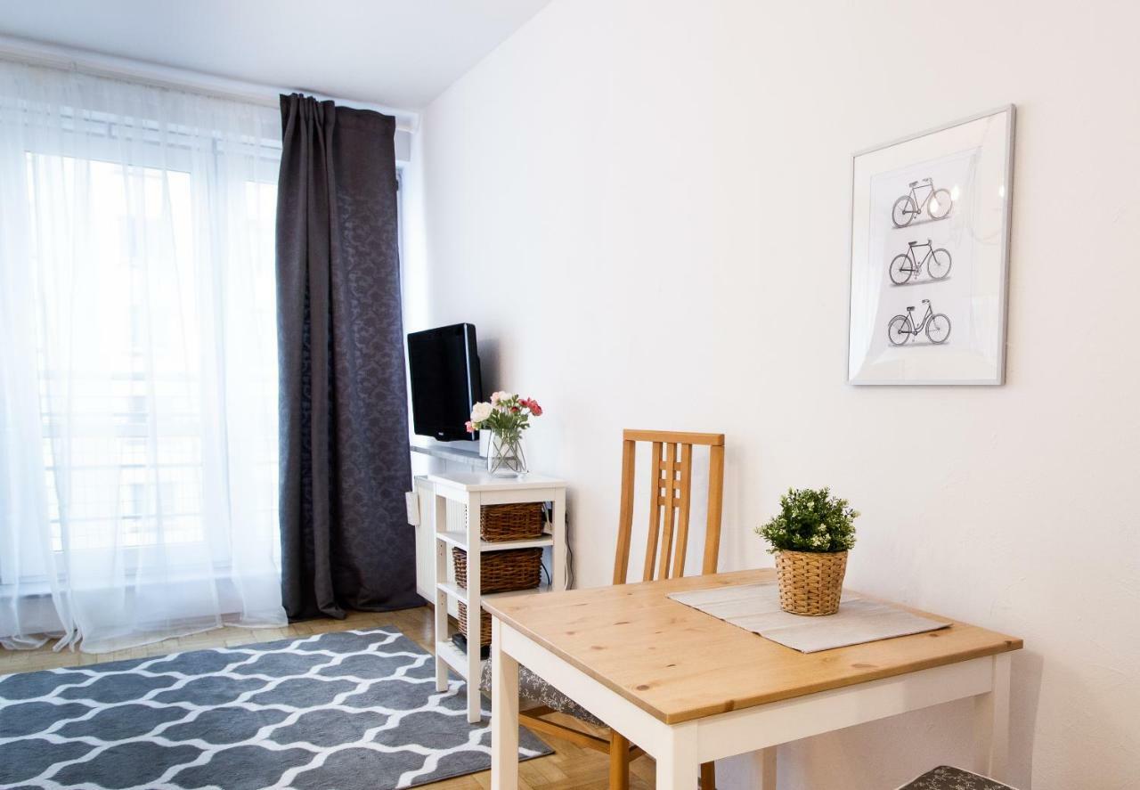 Arkadia Chillout Apartment Варшава Екстер'єр фото